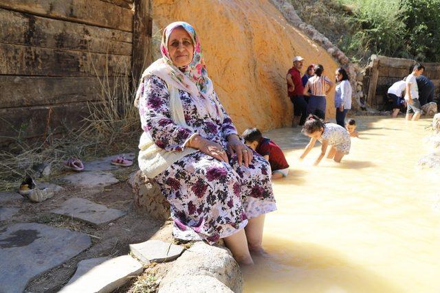 Vatandaşlar, hafta sonu İspendere İ&ccedil;melerine akın etti 2