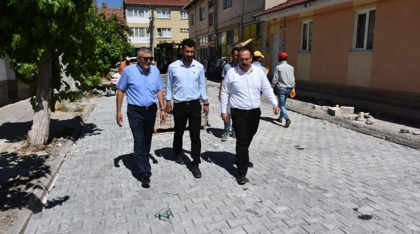 Başkan Bozkurt, kilit taş &ccedil;alışmalarını inceledi