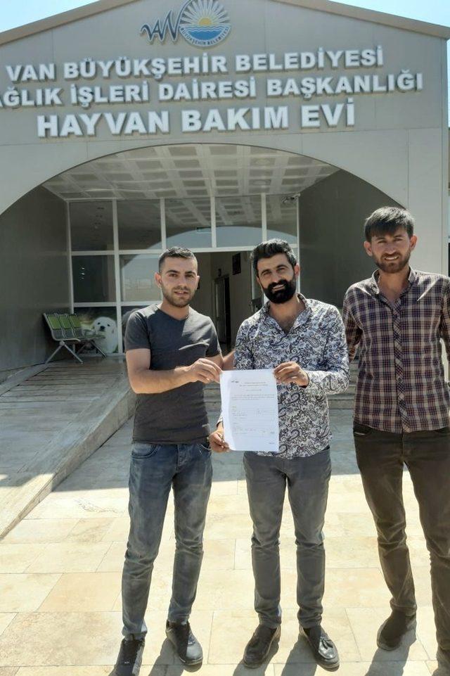 Çatak Belediye Encümeni Karataş’tan örnek davranış