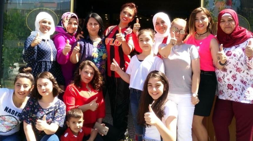 Yelda Başaran’dan kadın taraftarlara destek