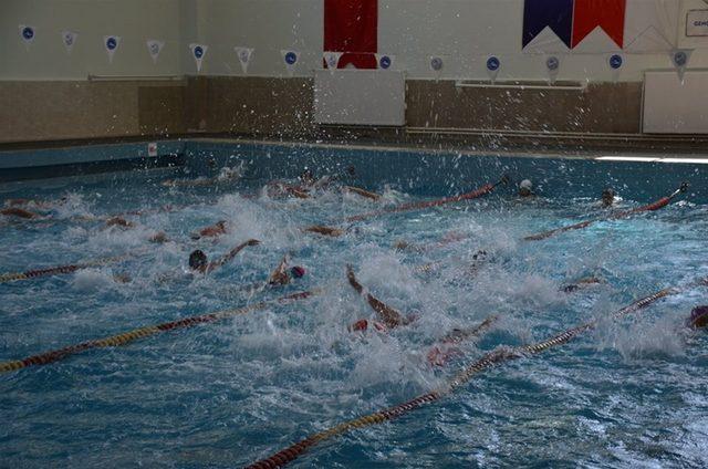 Malatya’da spor merkezleri törenle hizmete girdi