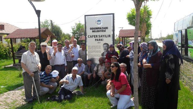 Koca Çınarlar köy ziyaretlerine başladı