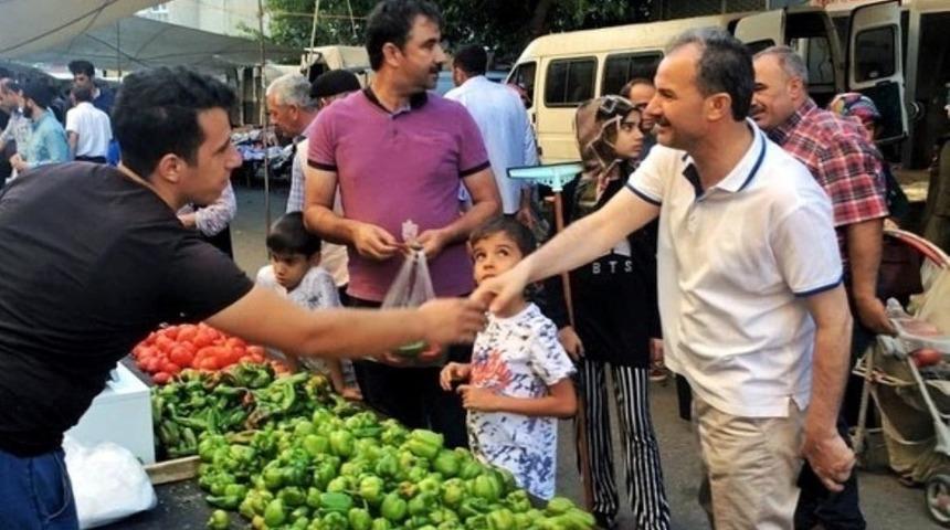 Başkan Kılınç, pazar esnafını ziyaret etti