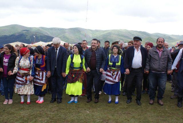 Trabzon’da 6. Uluslararası Dede Korkut Festivali yapıldı