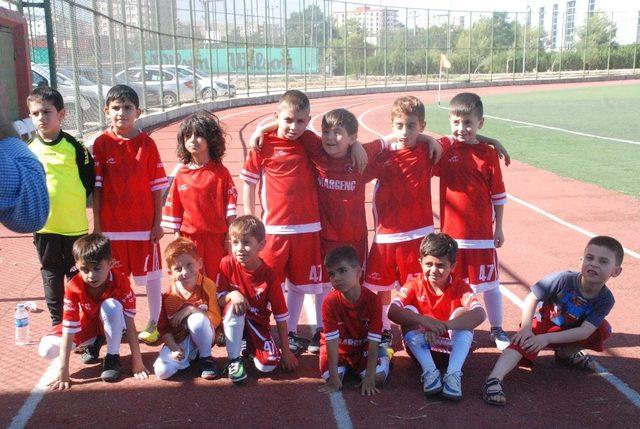 Mardin’deki futbol okulları arasında kardeşlik turnuvası düzenlendi