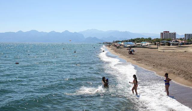 Toroslar manzarasında deniz keyfi