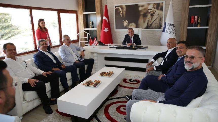 Başkan B&ouml;cek: &ldquo;Antalyaspor&rsquo;umuza desteğimiz tamdır&rdquo;