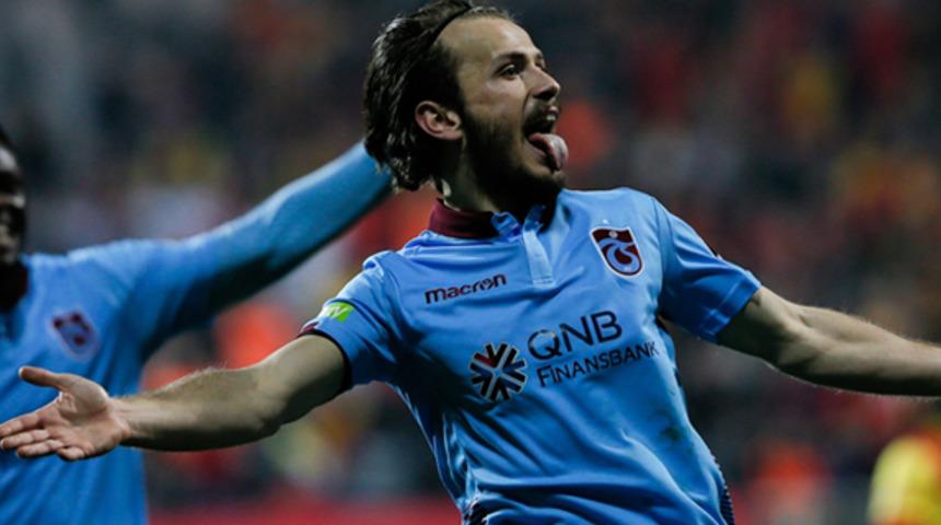 Abdulkadir Parmak’tan takım arkadaşları Onazi ve Mikel’e esprili gönderme