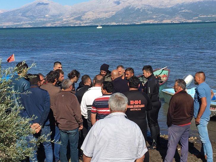 Gölde kaybolan AK Parti ilçe yöneticisinin cansız bedenine ulaşıldı G5