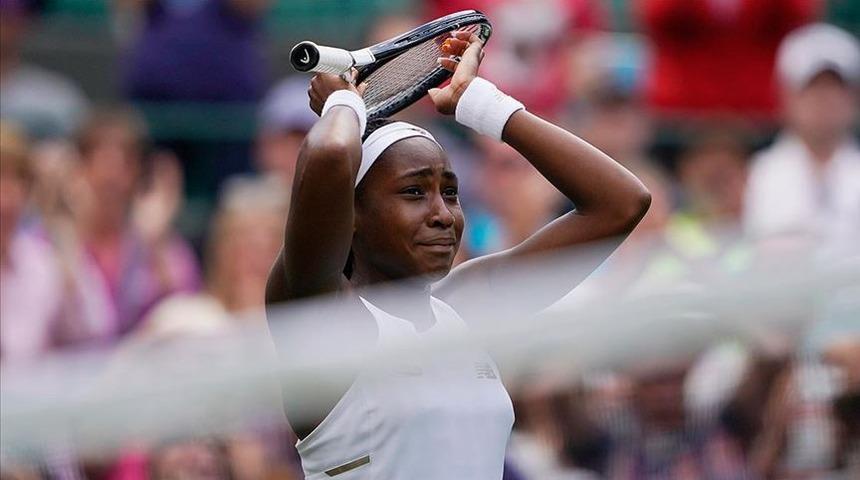 15 yaşında Cori Gauff, Wimbledon'da Venus Williams'ı eledi