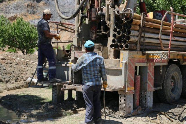 Büyükşehir Sazlı ve Savuca’da sondaj çalışması başlattı