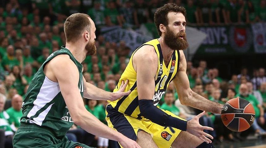 Gigi Datome 3 yıl daha Fenerbahçe'de