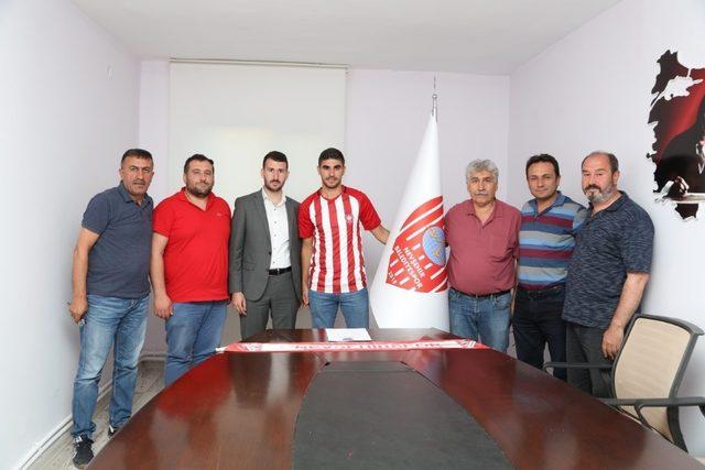 Nevşehir Belediyespor transfere hızlı başladı