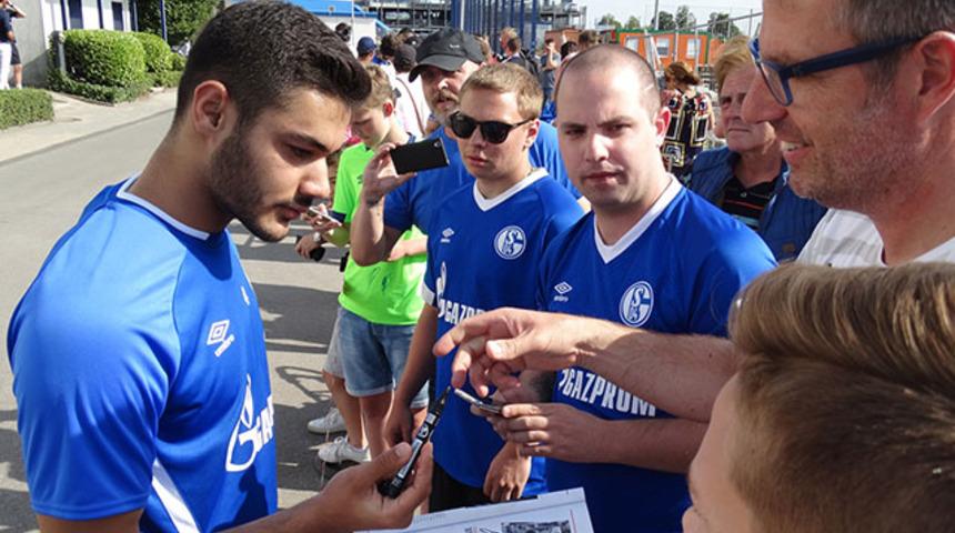 Schalke04'te Ozan Kabak rüzgarı