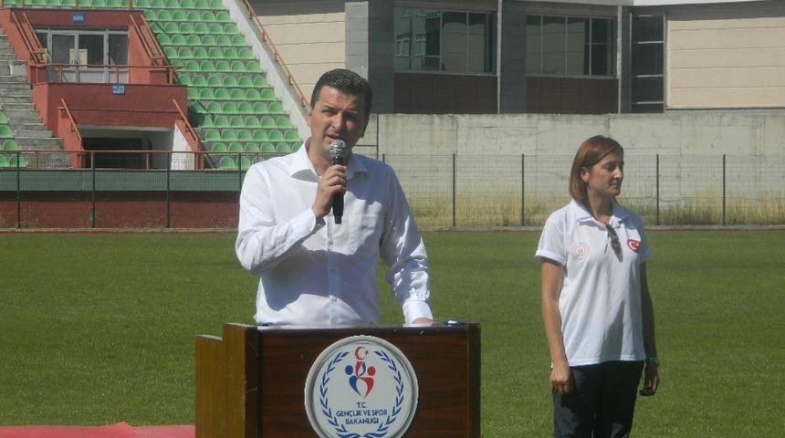 Yaz spor okulları a&ccedil;ılış t&ouml;reni ger&ccedil;ekleştirildi