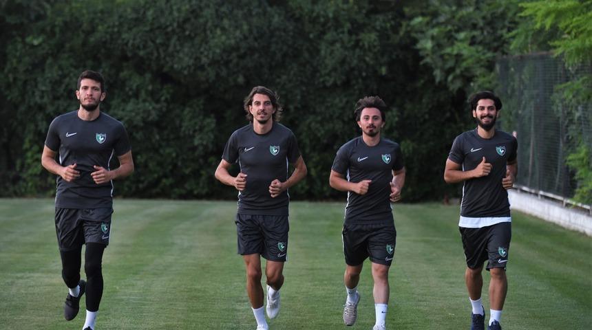 Denizlispor ilk antrenmanını yaptı