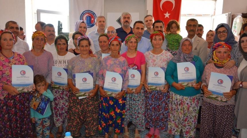 Çamkabak Köyünde sertifika töreni