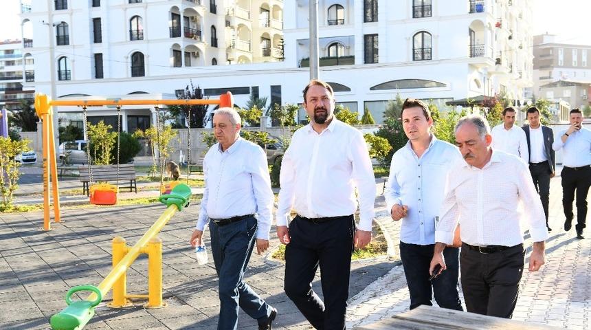 Başkan Gümrükçü’den iki mahallede şafak mesaisi