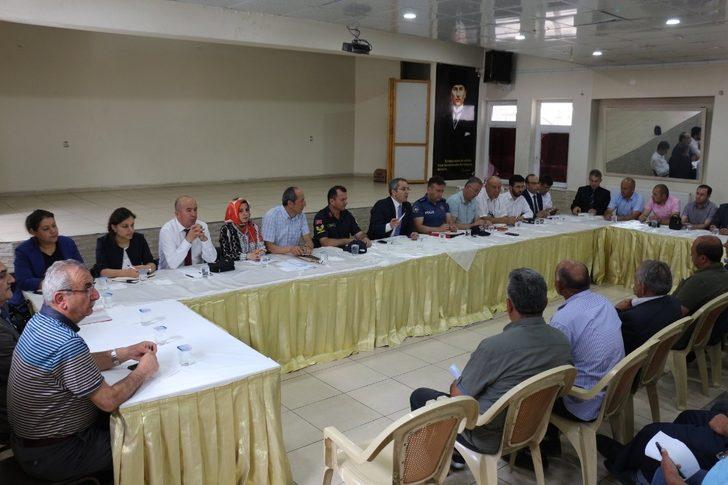 Tosya’da muhtarlar toplantısı yapıldı G2