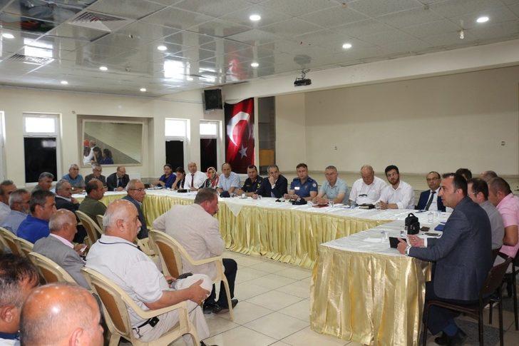 Tosya’da muhtarlar toplantısı yapıldı G4