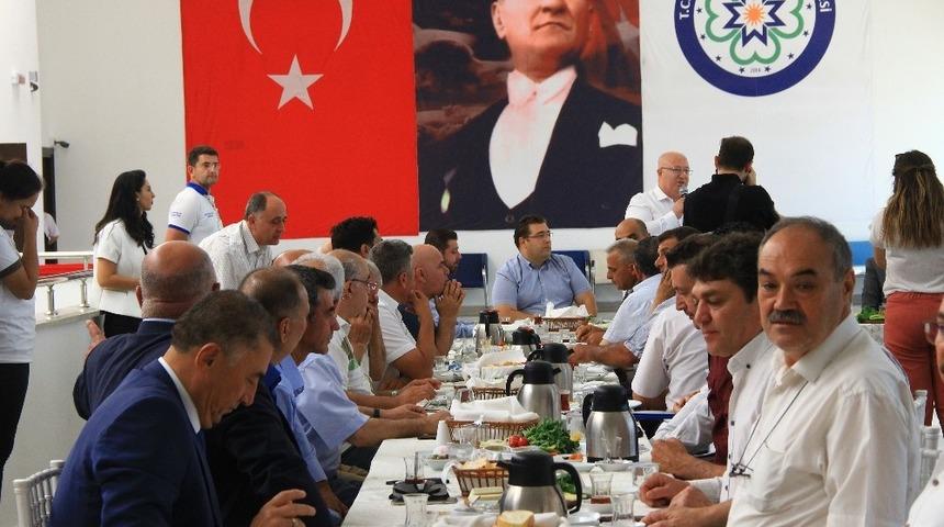 Başkan G&uuml;r&uuml;n Menteşe Muhtarlarıyla buluştu