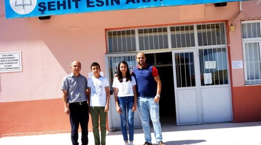 Sarıg&ouml;l&rsquo;de il&ccedil;enin gururu olan &ouml;ğrenciler &ouml;d&uuml;llendirildi