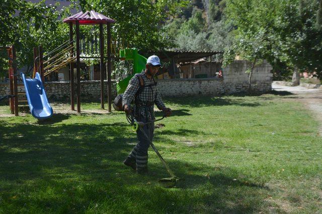 Söke Belediyesi, Bağarası Kemalpaşa Parkı’nı ayağa kaldırıyor