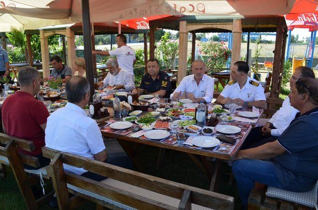 Didim’de protokol ve basın bir araya geldi