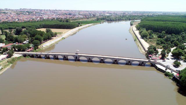 Edirne'nin tarihi Tunca ve Meriç köprüleri restorasyona alınıyor