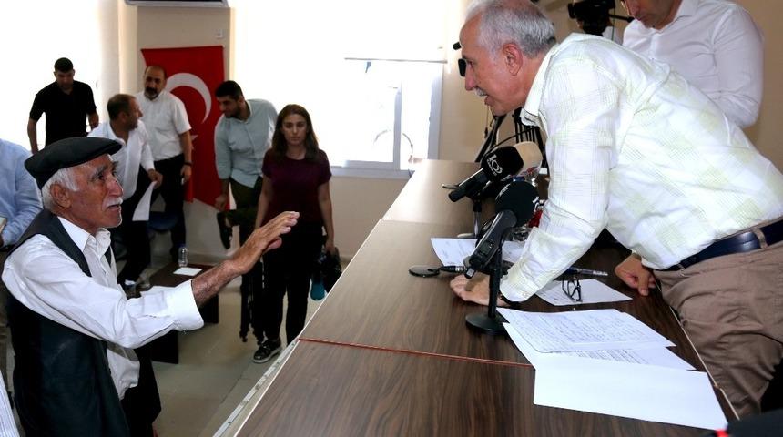 Akdeniz Belediyesi’nde bir ilk: Meclis toplantısı Çilek Mahallesi’nde yapıldı