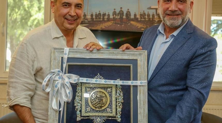 Uyanık&rsquo;a &lsquo;hayırlı olsun&rsquo; ziyaretleri