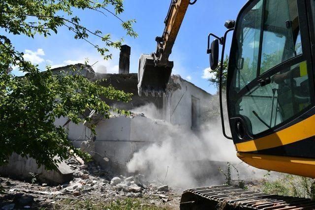 Kartaltepe Mahallesi’nde kentsel dönüşüm çalışmaları başladı