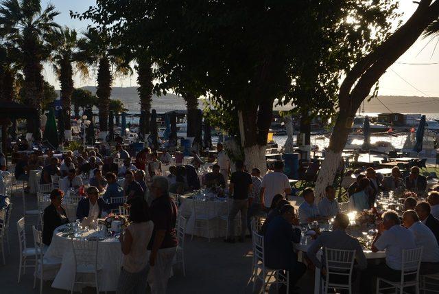 Aliağa’da denizci aileler yemekte buluştu