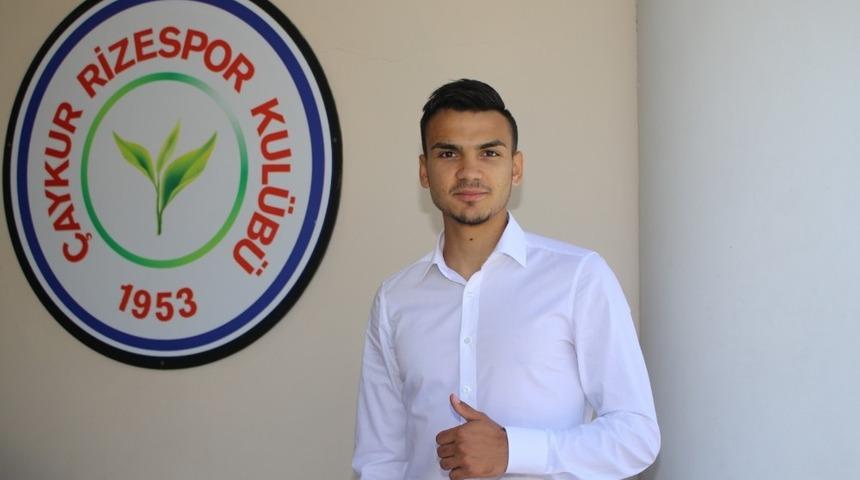 &Ccedil;aykur Rizespor, Atakan Akkaynak ile anlaştı