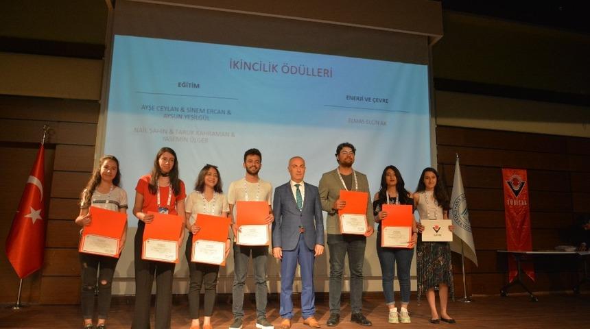 Bartın Üniversitesi öğrencilerine TÜBİTAK’tan ödül