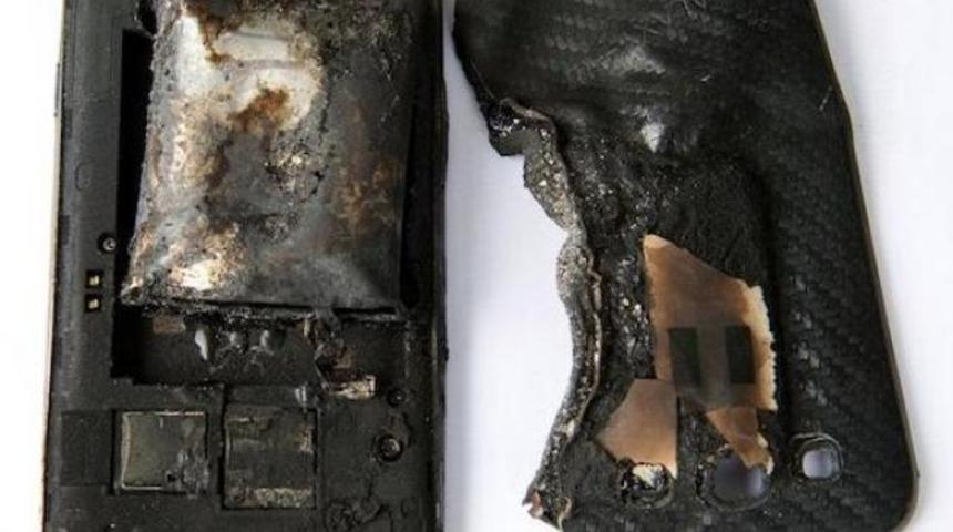 Samsung Galaxy S3 patladı!