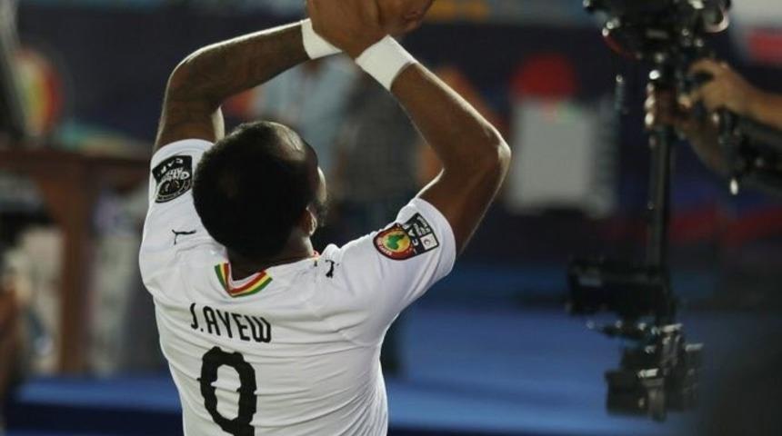 Gana ve Kamerun bir &uuml;st turda 