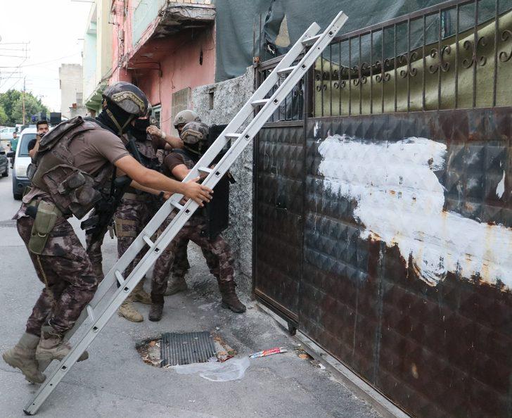 Adana'da DEAŞ operasyonu! Şafak vakti harekete geçtiler G3