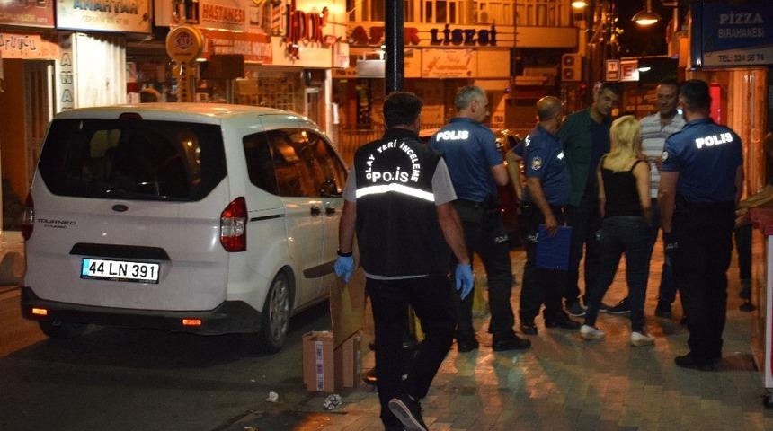 Kavgada silahın kabzasıyla başına darbe alan kişi yaralandı