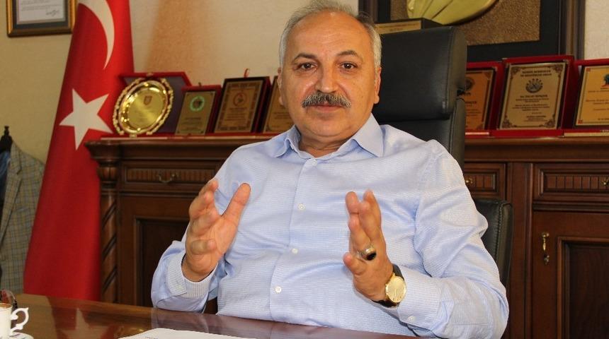 (&Ouml;zel) Din&ccedil;er&rsquo;den belediyelere: &ldquo;Kent merkezini g&uuml;zelleştirin. Yoksa hepimiz birden batacağız&rdquo;