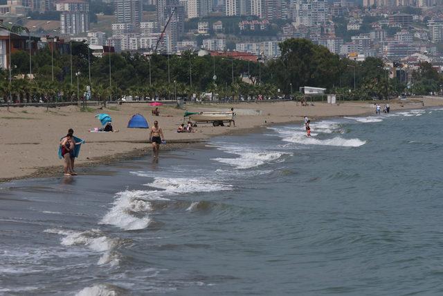 Karadeniz'de, ani ısınan deniz suyu tehlikesi sürüyor