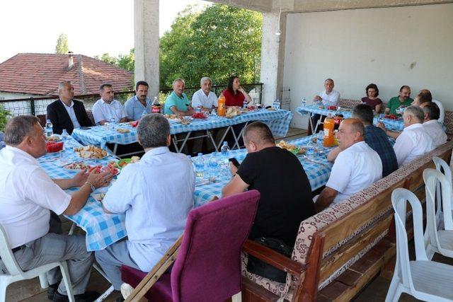 Başkan Köse muhtarlarla bir araya geldi