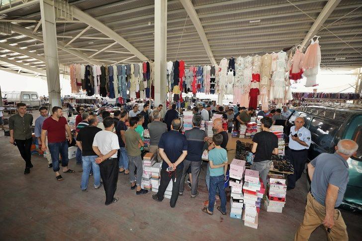 Fadıloğlu, pazar esnafını ziyaret etti G5