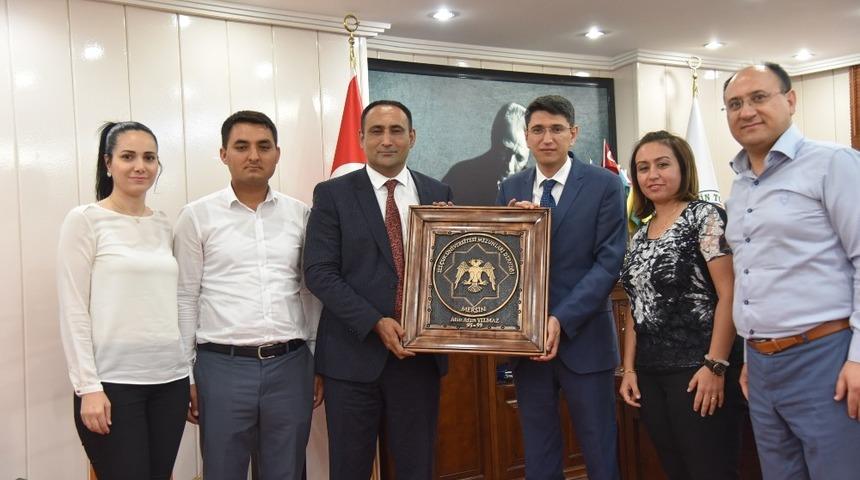 Yılmaz: "Ortak paydamız Mersin"