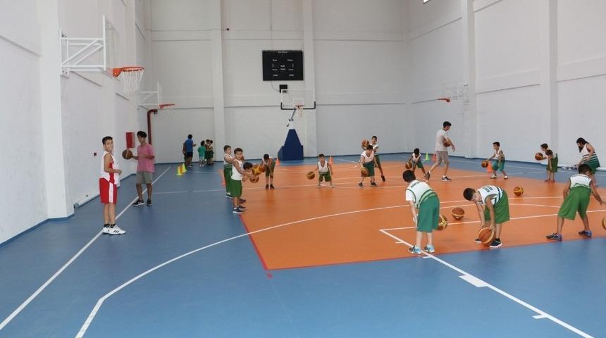 Genel Sekreter Yardımcısı Yıldırım&rsquo;dan spor tesislerine inceleme