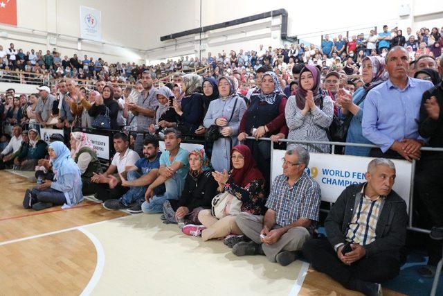 TOKİ konutu için hak sahipleri kura ile belirlendi