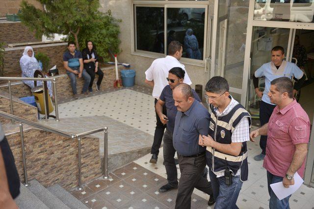 Mardin'de saldırıya uğrayan doktor çifte destek eylemi (2)