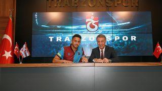 Trabzonspor, Ahmet Canbaz'ı transfer etti