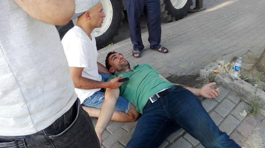 Aşırı sıcaktan fenalaşıp baygınlık ge&ccedil;irdi