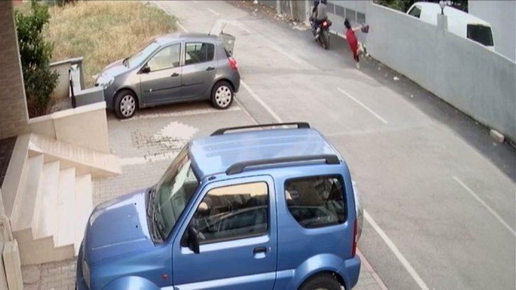 'Adrenalin olsun diye' kadını yerlerde sürükleyip çantasını çaldılar! G2